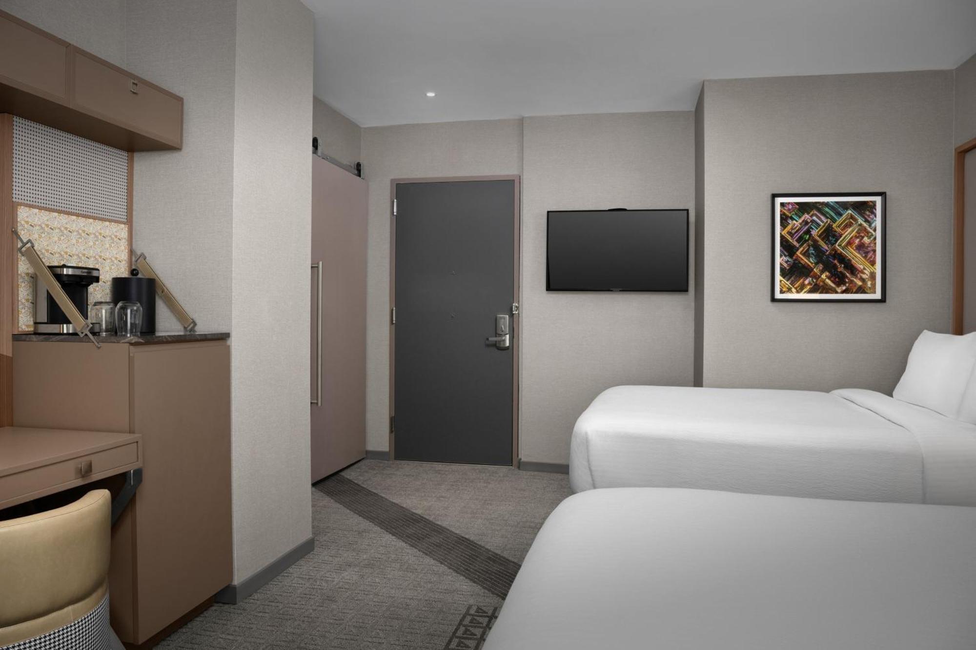 Springhill Suites By Marriott New York Manhattan Times Square Exterior foto